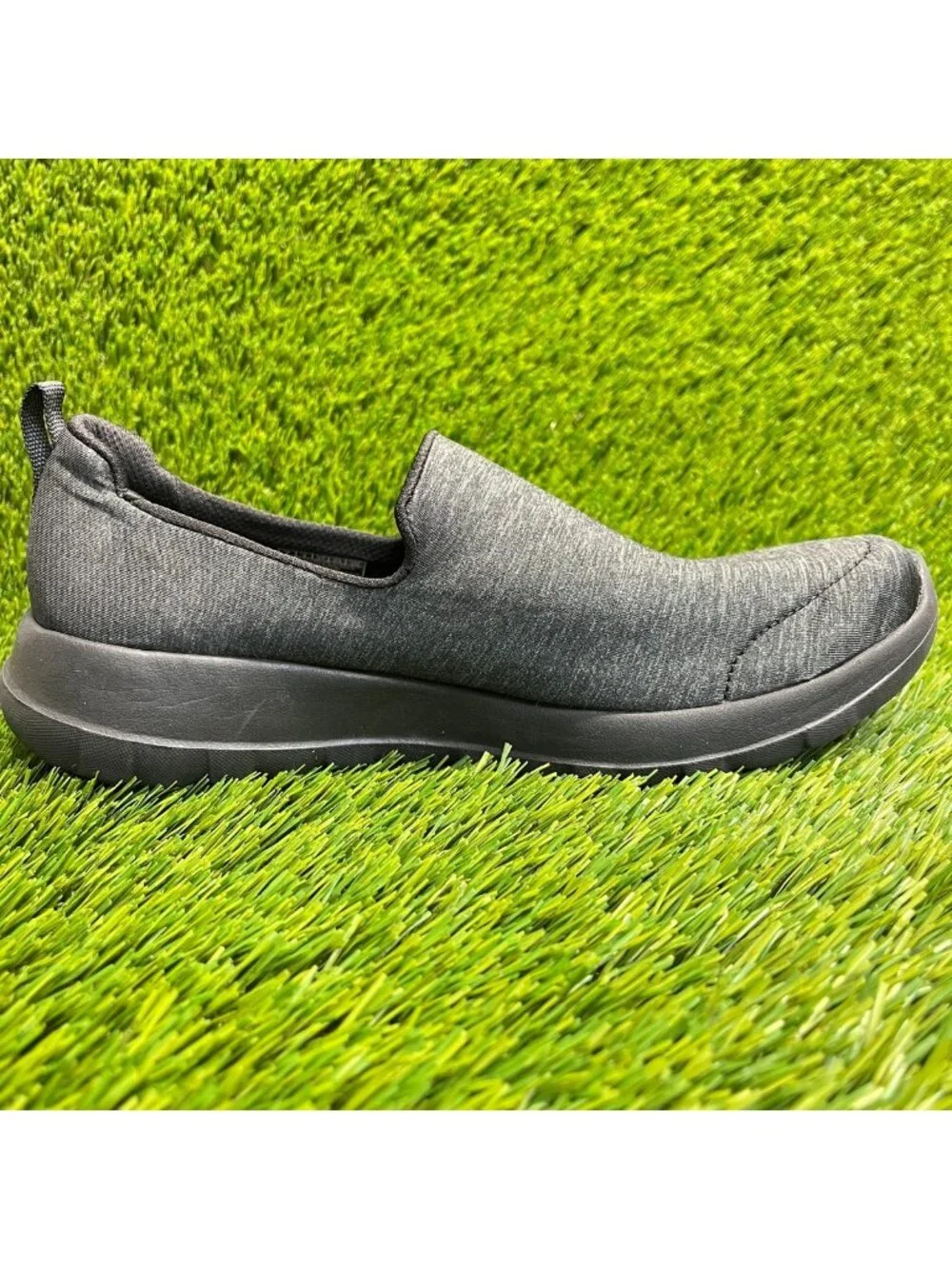 Skechers Go Walk Joy Womens Size 7 Black Athletic Walking Slip On Shoes Sneakers